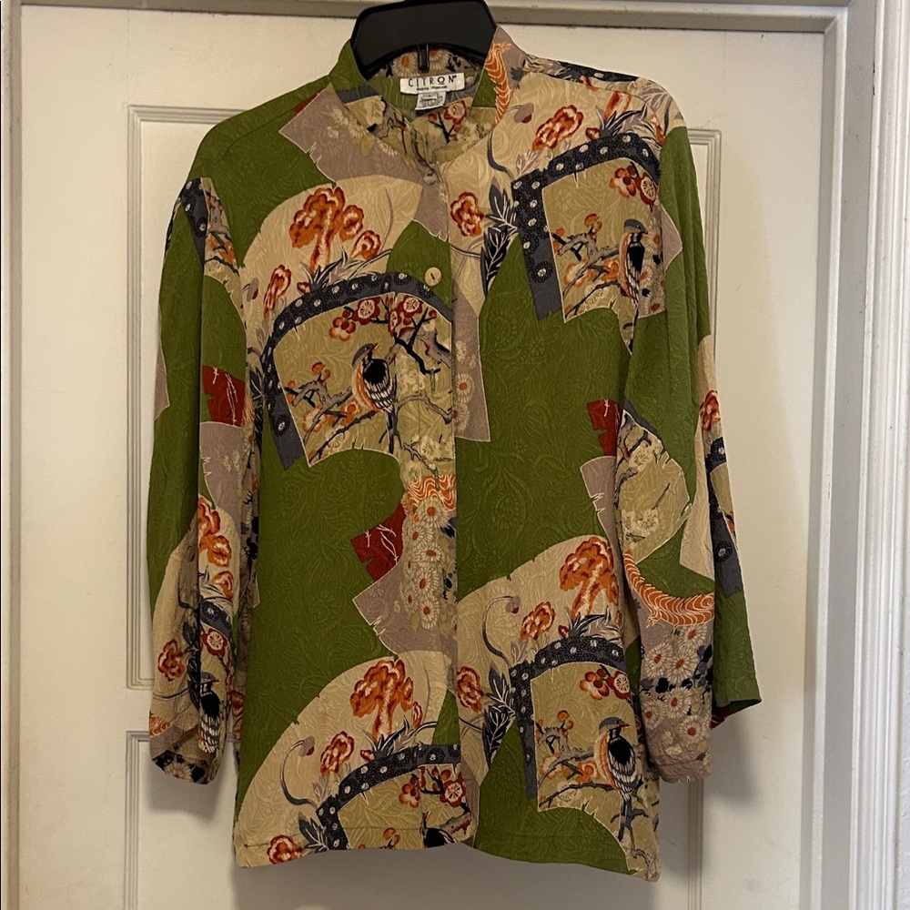 Citron Santa Monica size L Silk Artistic Green and Beige Button Down Shirt